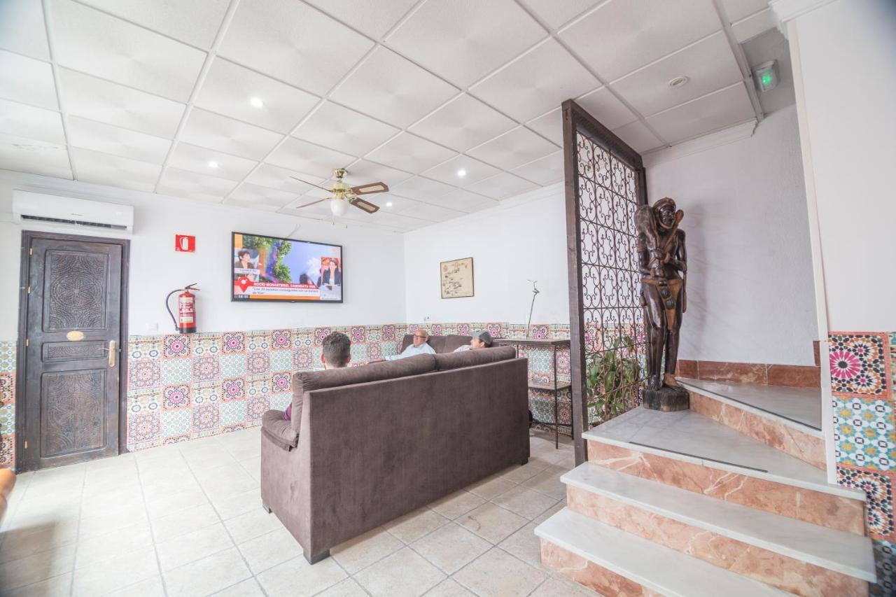 Pension Riad Mediterraneo Barbate Luaran gambar
