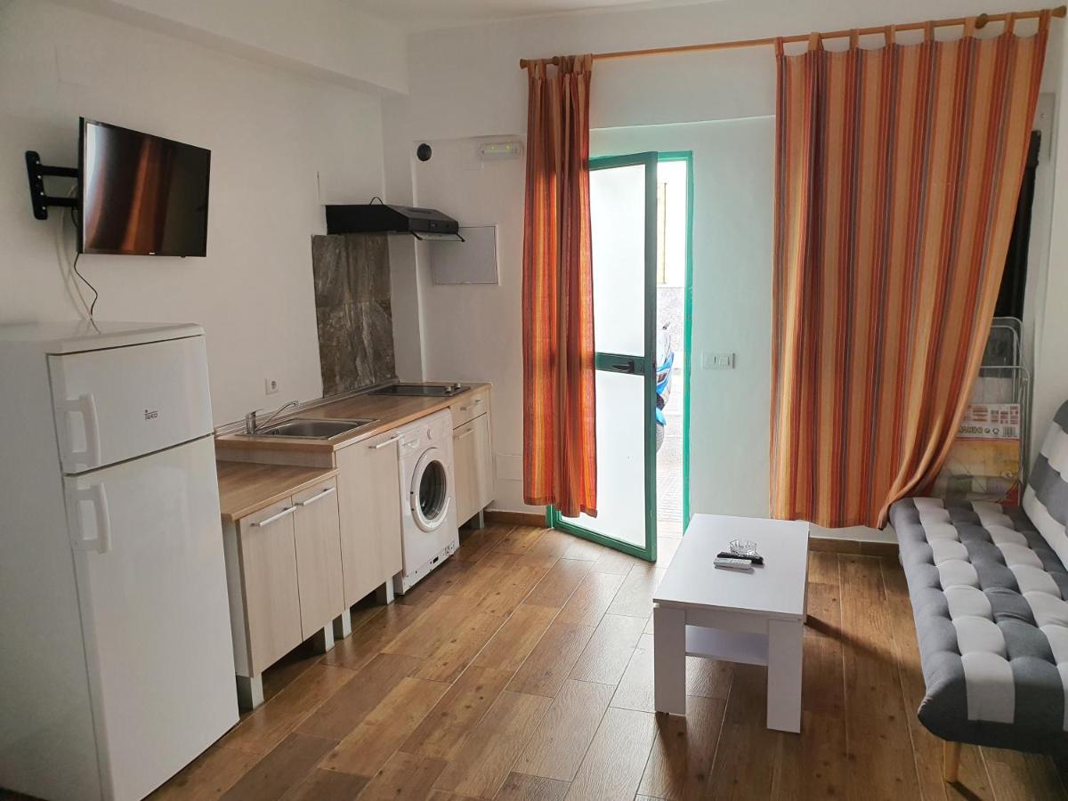 Pension Riad Mediterraneo Barbate Bilik gambar