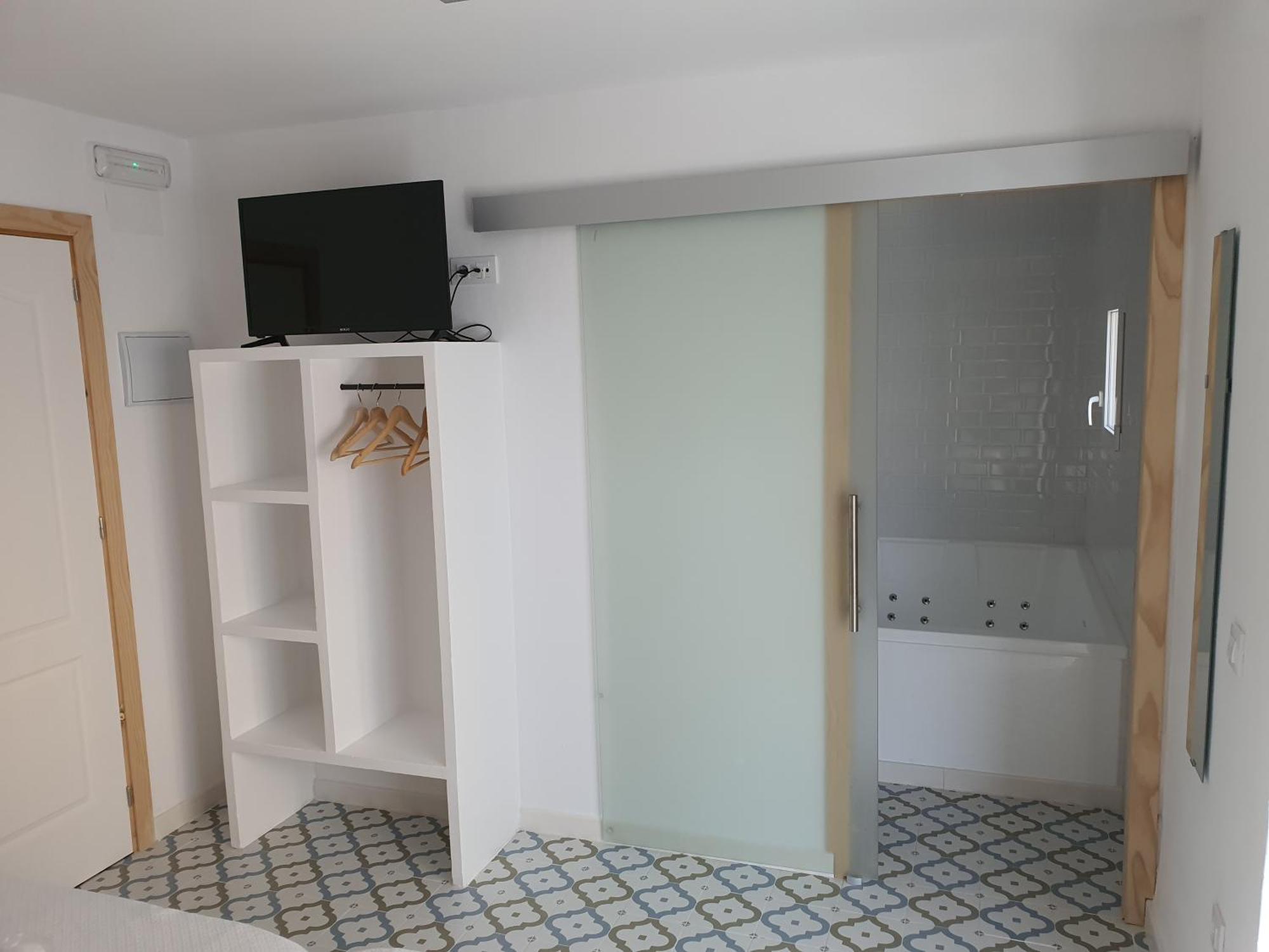Pension Riad Mediterraneo Barbate Bilik gambar